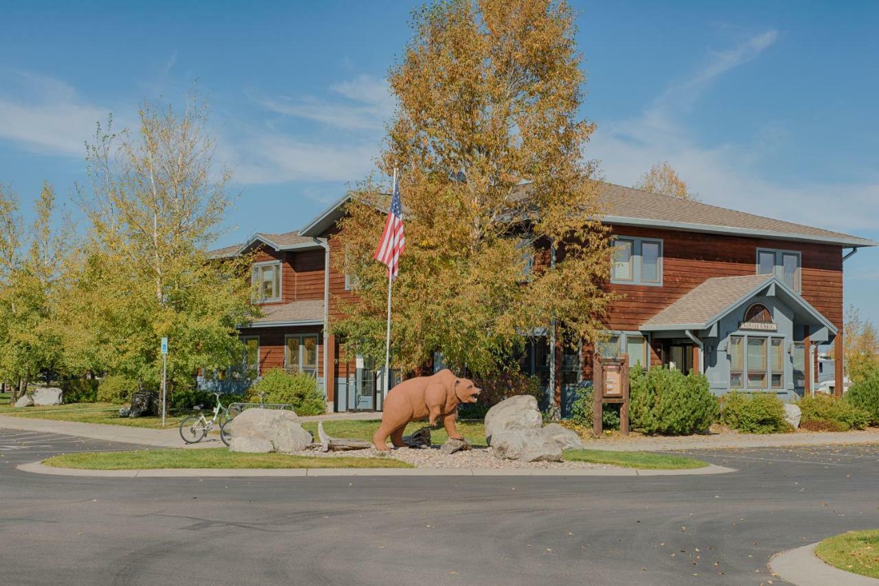 Vila Yellowstone Grizzly Rv Park And Cabins West Yellowstone Exteriér fotografie